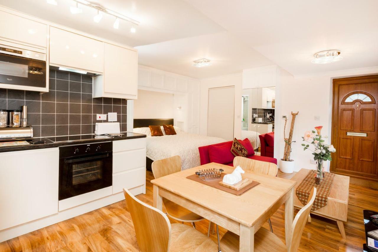 Henley-On-Thames Studio Apartment *